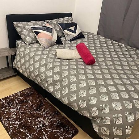 2 Bedroom Flat Camberwell Grove London Eksteriør billede