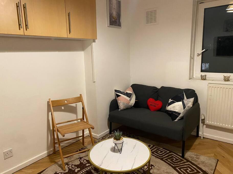 2 Bedroom Flat Camberwell Grove London Eksteriør billede