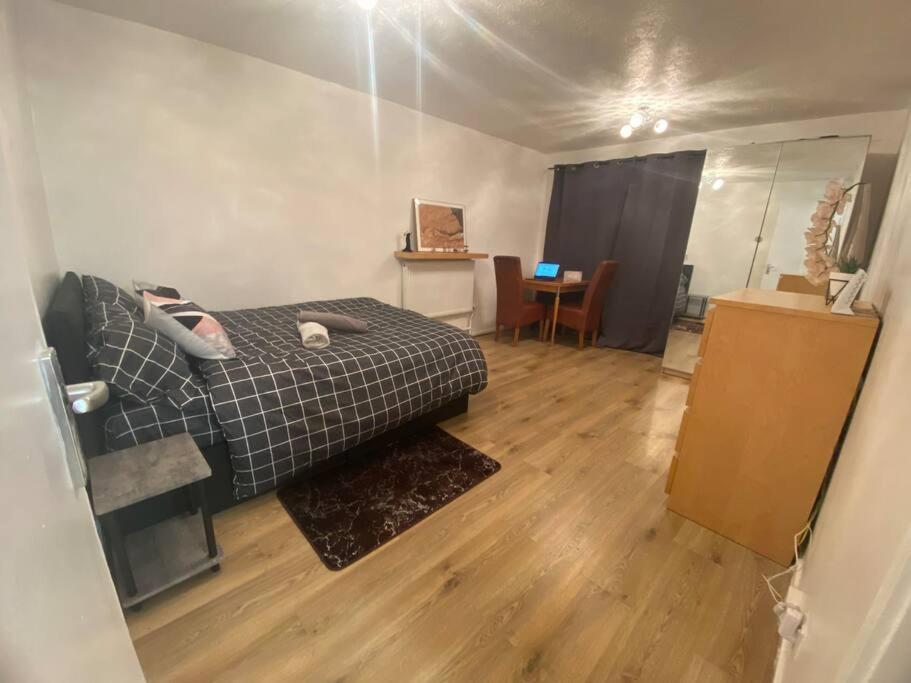2 Bedroom Flat Camberwell Grove London Eksteriør billede