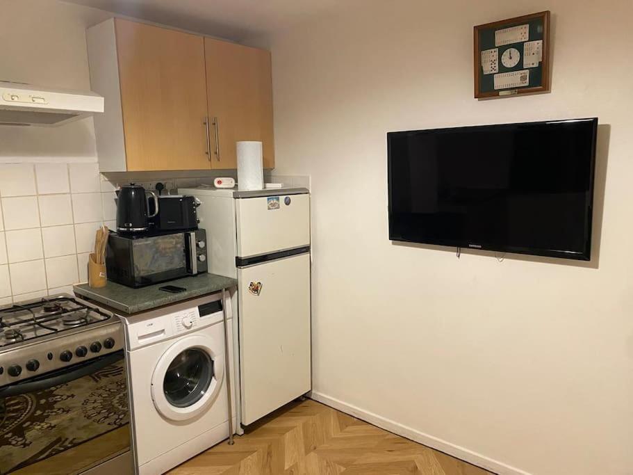2 Bedroom Flat Camberwell Grove London Eksteriør billede